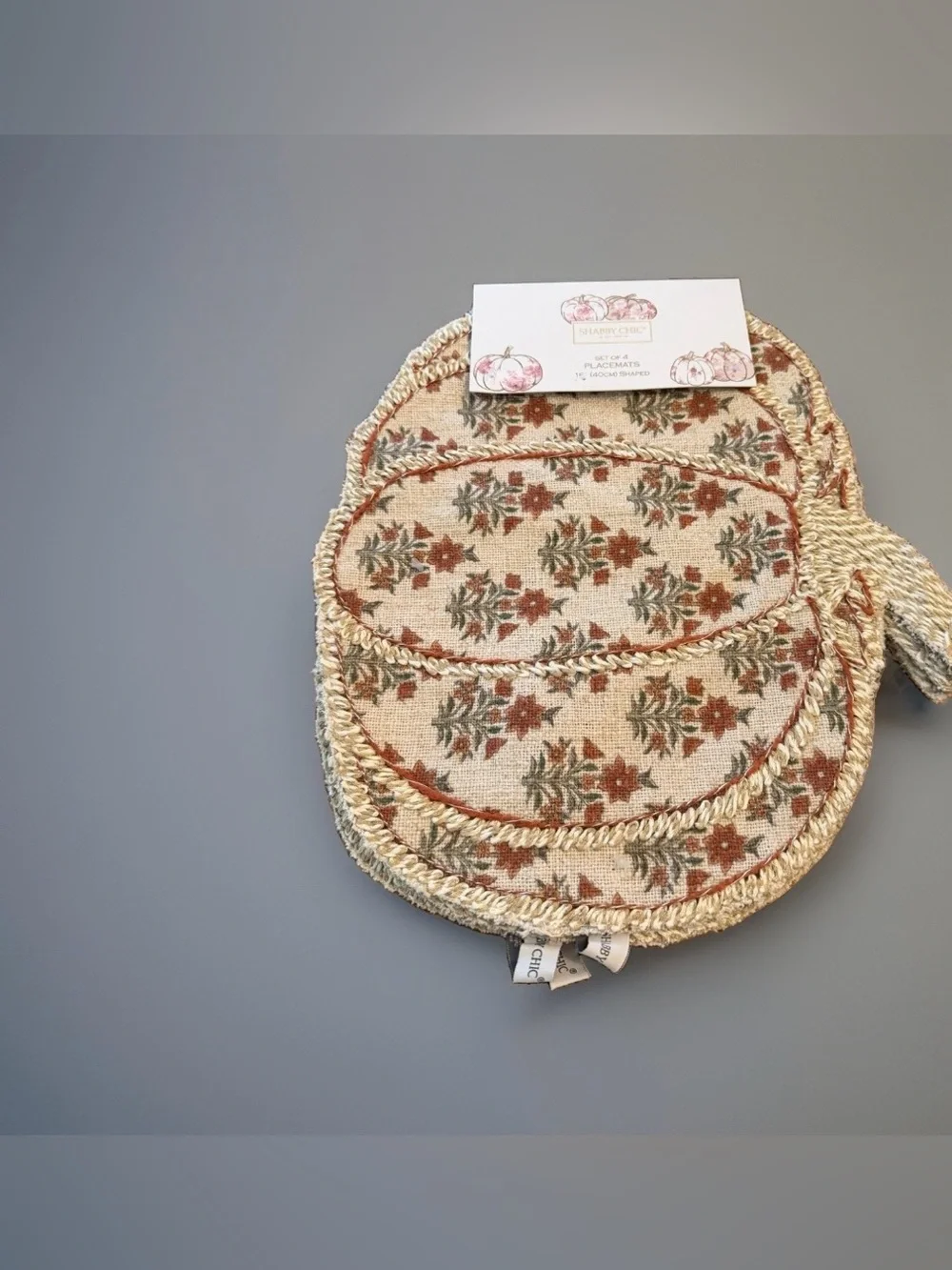 Shabby Chic Pumpkin Placemat in Beige, Rust, Green